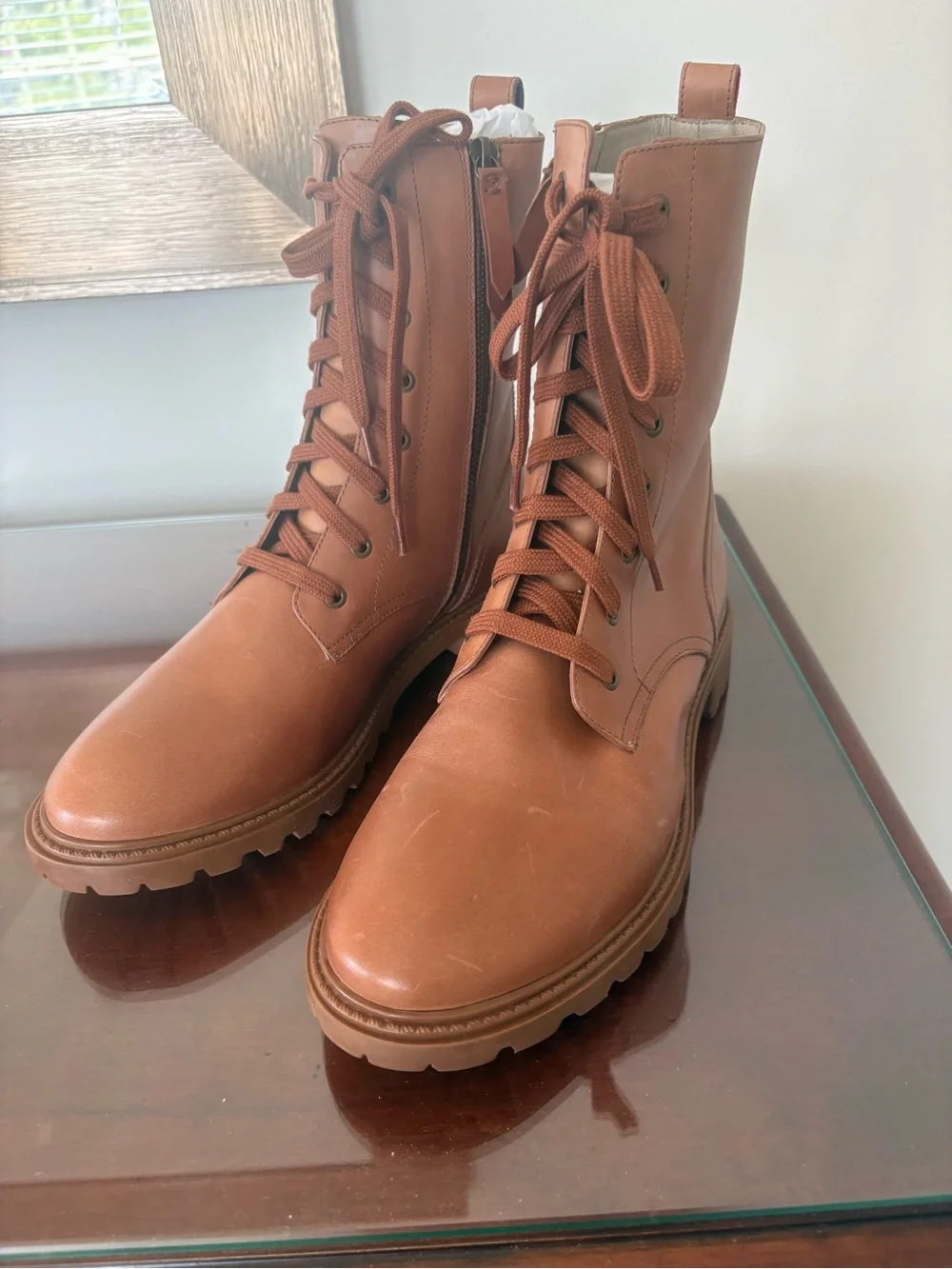 Boden boots NWOB size 41 (9.5) lace up boots lug sole, brown leather